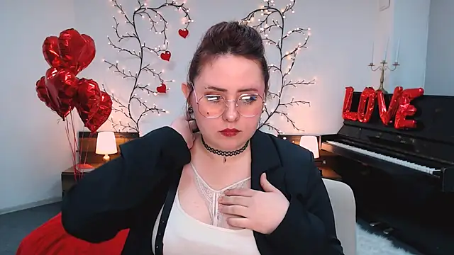 Hennessy_bunny webcam