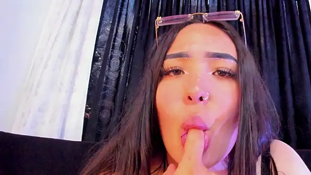 jessica_salazar webcam