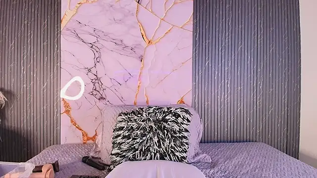 big_tits_in_your_face - Big_tits_in_your_face's free webcam - UK Sex Cams