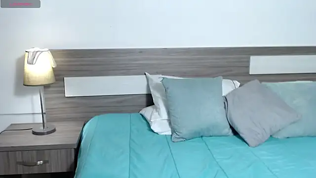 Liiamthompson webcam