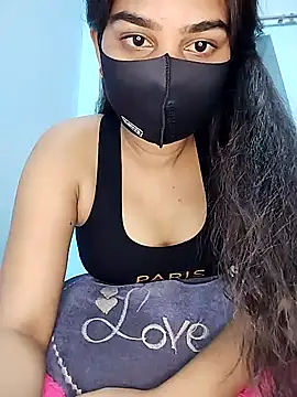 Pikachugirl054 webcam