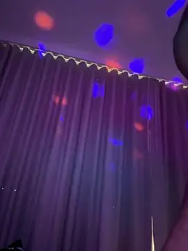 magic_man1085 webcam