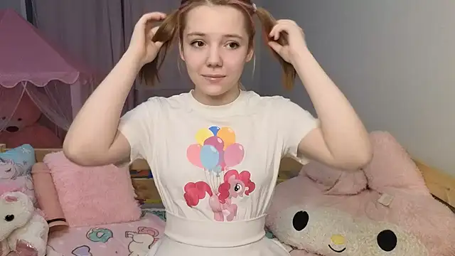 PrincessLittleKiki webcam