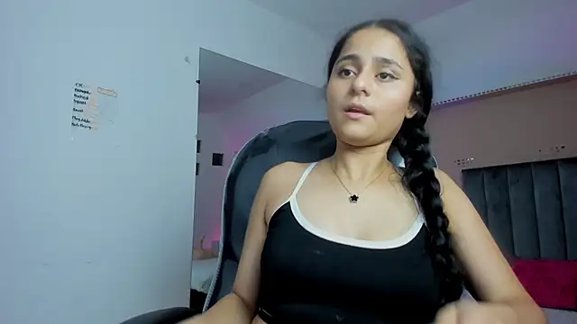 Giselle_Roldan webcam