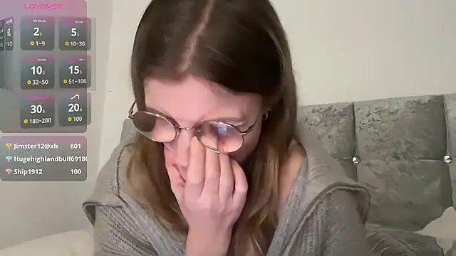 BustyKellyXXX webcam