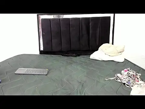 Sweet_couple79 webcam