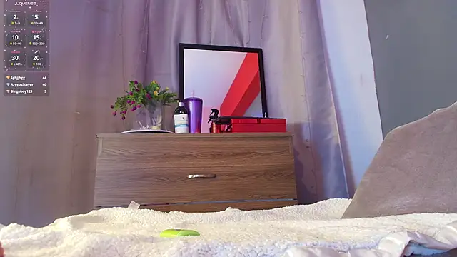 jade_brunnette webcam