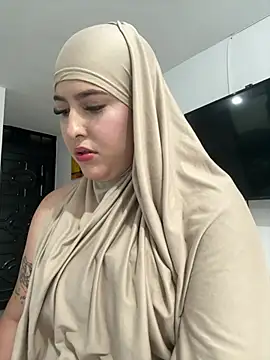 zahida_7 (F young) - show pussy❤️❤️