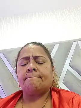 MonzerratBoyer webcam