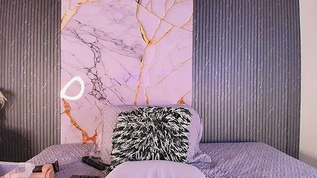 big_tits_in_your_face webcam