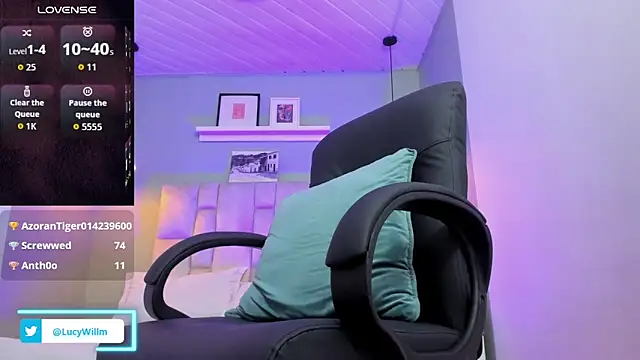 Lucy_Williiams webcam