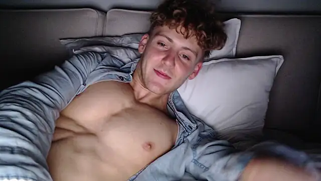 DominantAlex18 webcam