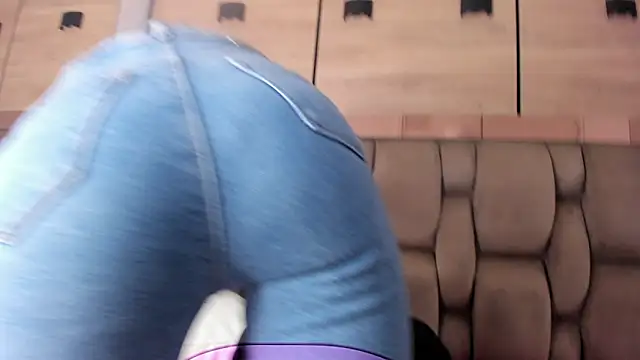 karol_lewiss live sex cam