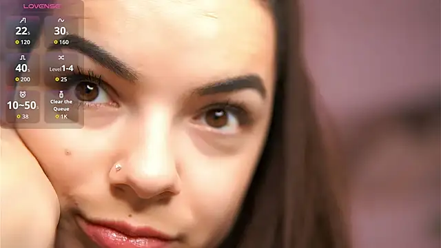 PeachyyFantasy webcam