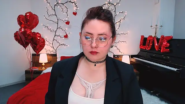 Hennessy_bunny webcam