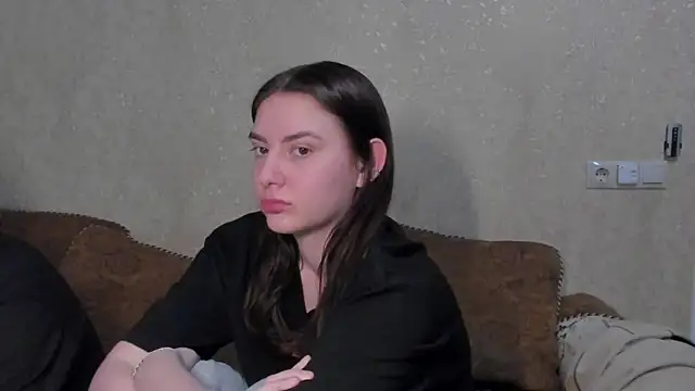 love_lina_muuur webcam