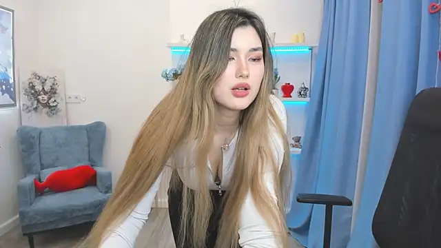 annetli - AnneTLi's free webcam - UK Sex Cams