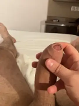 romain2841 - Romain2841's free webcam