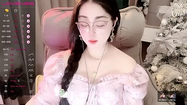 Monica-666888- webcam