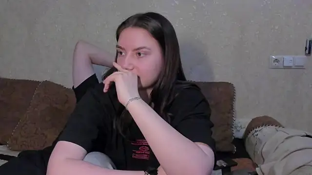 love_lina_muuur webcam