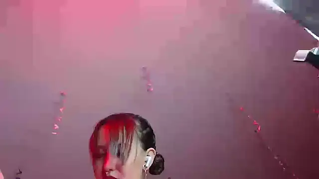 Skarlet_Adams28 webcam