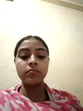 Webcam Model (Nandundi)  is live.Free join now!