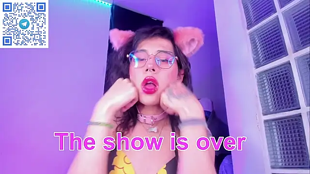 sweet-sharokitty - Sweet-SharoKitty's free webcam - UK Sex Cams