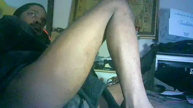 ON3YOULLN3VER_FIR3 webcam