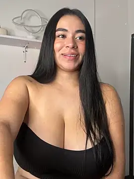 kristynmassey webcam