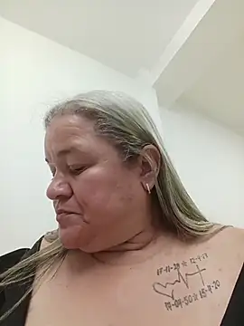 MilF-eterna_69 webcam