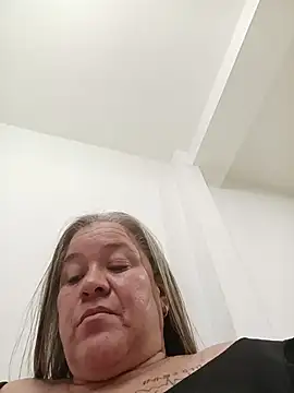 MilF-eterna_69 webcam