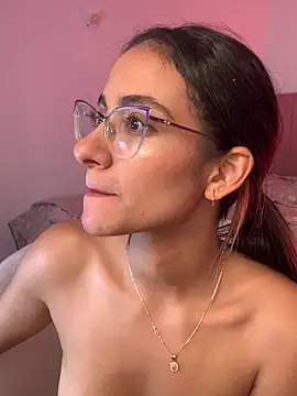 elegant__rouse webcam