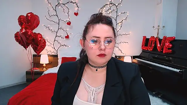 Hennessy_bunny webcam