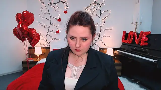 Hennessy_bunny webcam