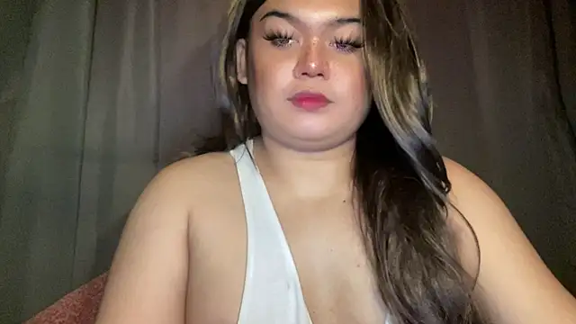 RedHead_Thalia webcam