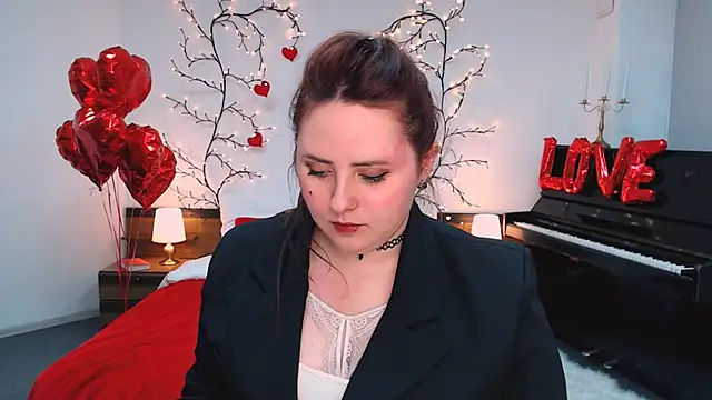 Hennessy_bunny webcam