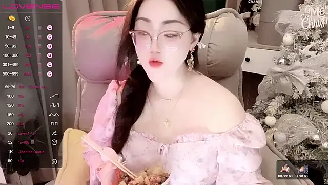 Monica-666888- webcam