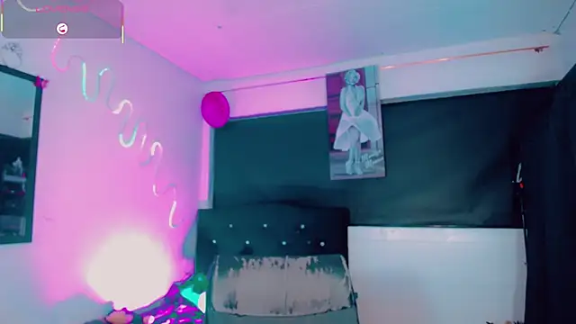 Afbeelding van Kendall_hornyy