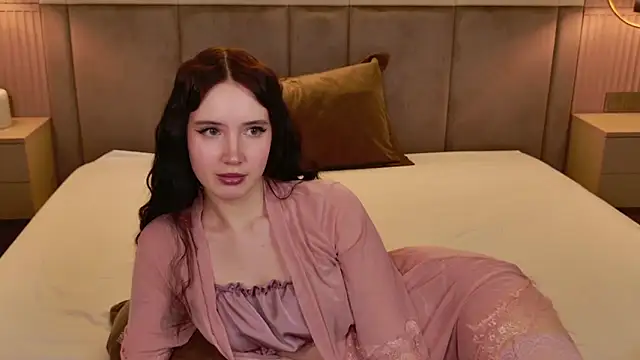 gracemartinos - GraceMartinos's free webcam - UK Sex Cams