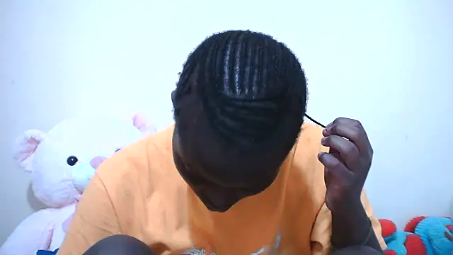 ebony_curvedass webcam