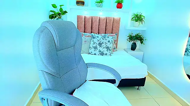 sharon_rosse__ webcam