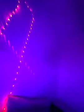 iamlalamilano webcam