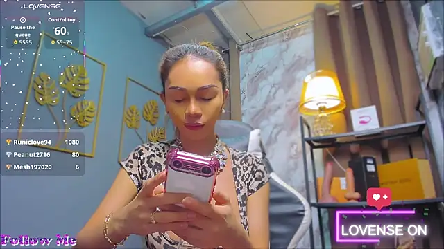 CelinaWintour webcam