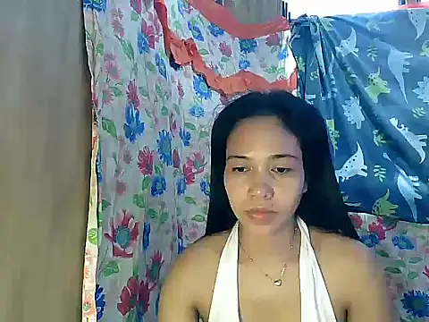 PinaySkinnyGirl live sex cam