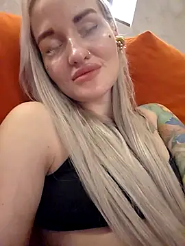KateMonroe webcam