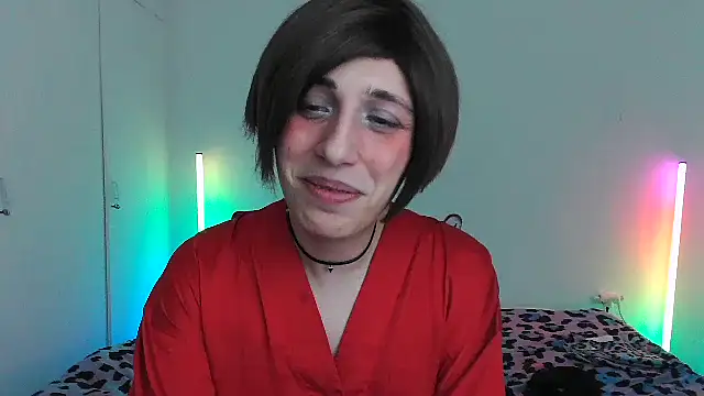 HoneyValentine webcam