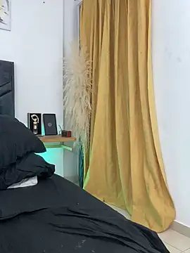 AlahiaFrequency webcam