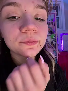 Cutiepiespanks's live cam