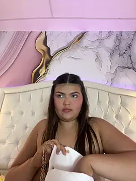 lia_sexx - Lia_sexx's free webcam - UK Sex Cams