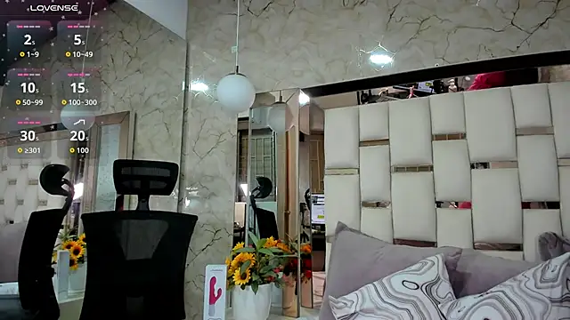 katleya_lewiis webcam